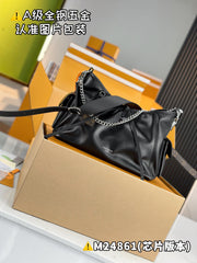 LV CarryAll Cargo Vibe PM M24861
Size 33.5 x 23 x 15 cm