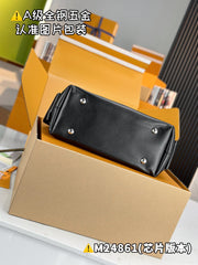 LV CarryAll Cargo Vibe PM M24861
Size 33.5 x 23 x 15 cm