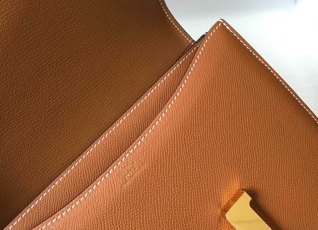 𝑺𝒑𝒆𝒄𝒊𝒂𝒍 𝑪𝒖𝒔𝒕𝒐𝒎𝒂𝒅𝒆 Hermes Constance Gold 37 金棕  Epsom Leather
