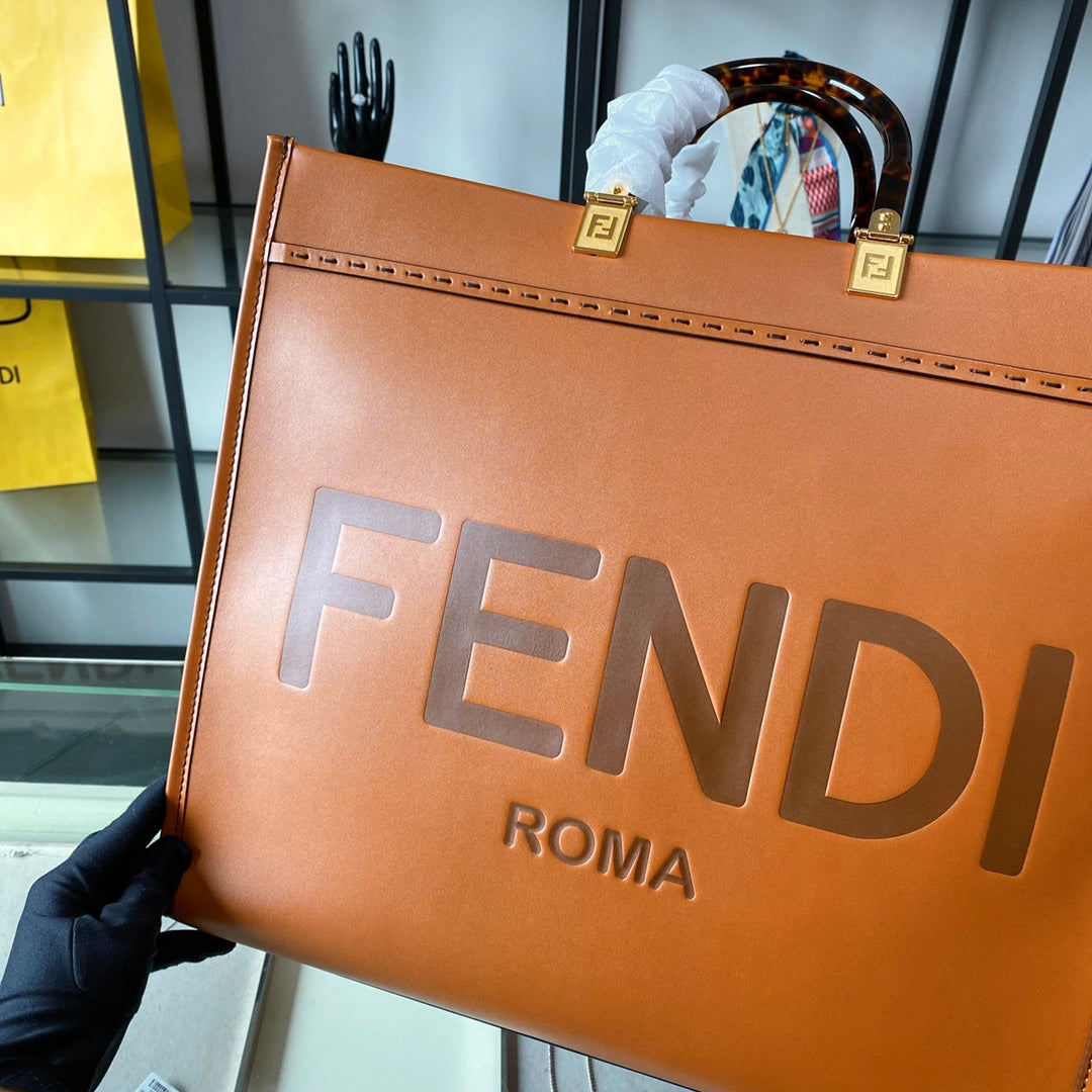 【Large】Fendi Sunshine Shopper