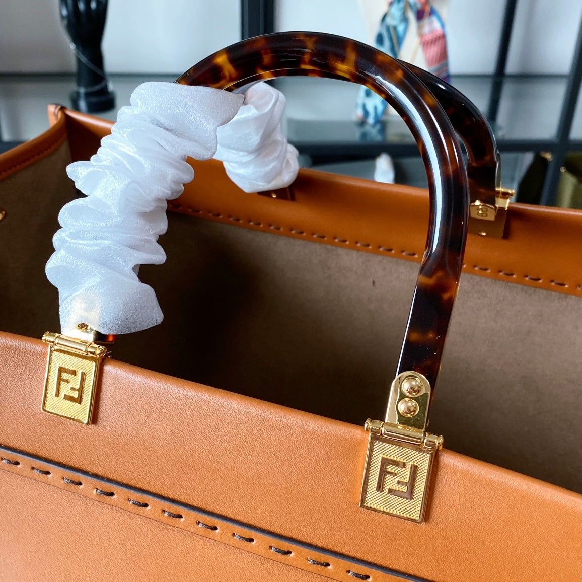 【Large】Fendi Sunshine Shopper