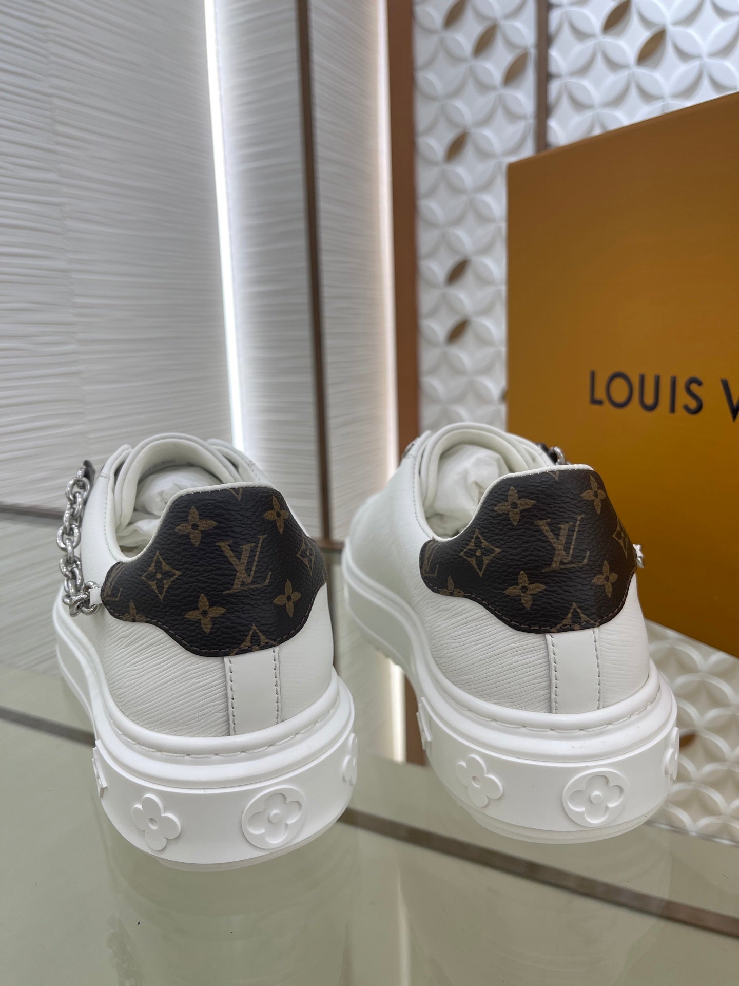 LV Time Out Sneakers Women Size 35-41 Men Size 39-45